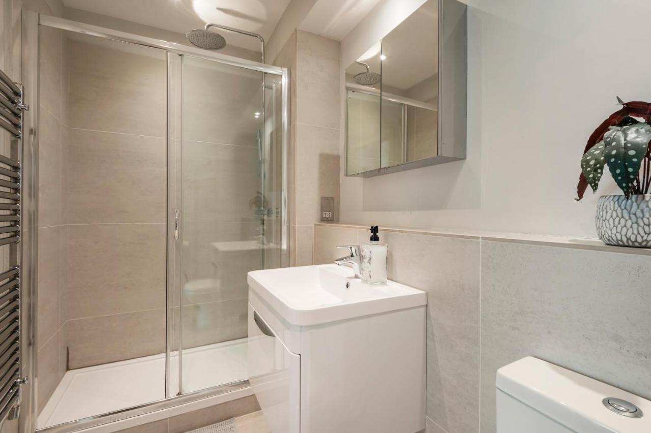 Vauxhall Skyline Apartment لندن المظهر الخارجي الصورة